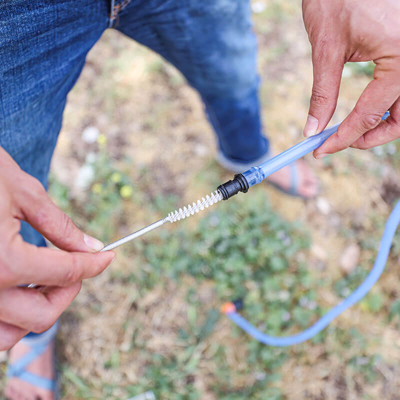 Source TUBE CLEANING BRUSH für Trinkschlauch